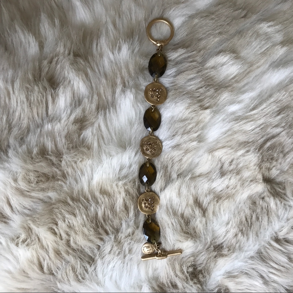 Jones New York Gold Bracelet 9$
